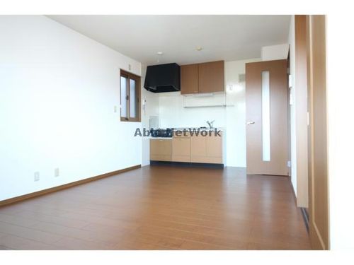 愛知県高浜市豊田町1丁目(アパート)の賃貸物件の居間