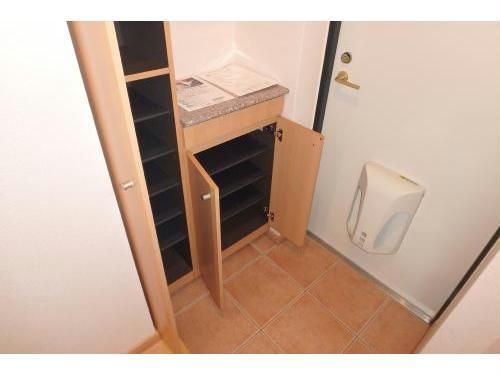 サニーブローテ住吉Ⅰの玄関