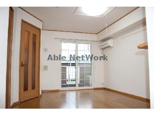 花水木103の内装