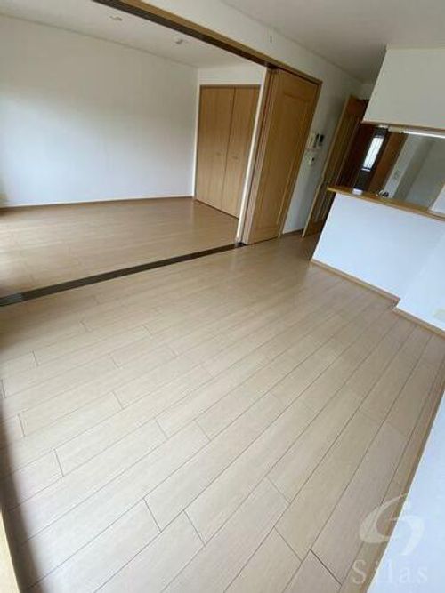 大阪府堺市東区日置荘原寺町(マンション)の賃貸物件の居間