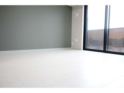 プロシード新安城の居間