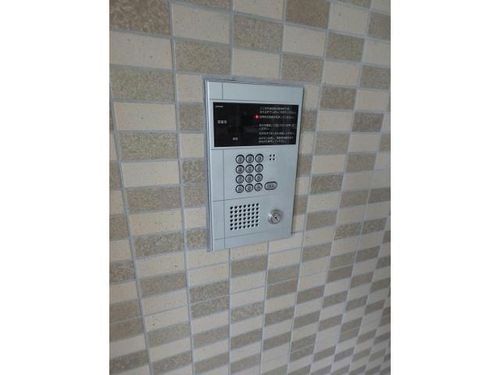 ファンデーションⅡ505の玄関