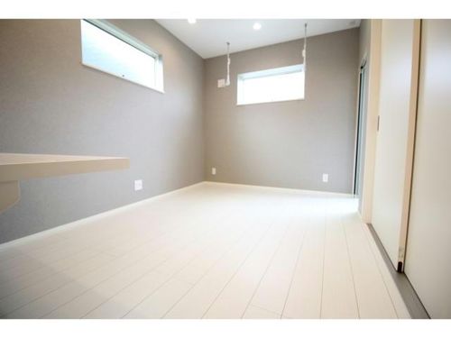 愛知県刈谷市広小路2丁目(アパート)の賃貸物件の居間