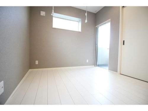 愛知県刈谷市広小路2丁目(アパート)の賃貸物件の居間