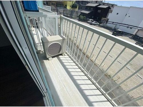 エブリワン西棟の内装