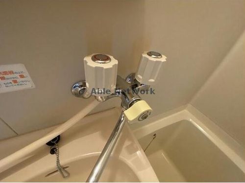 エブリワン西棟の風呂