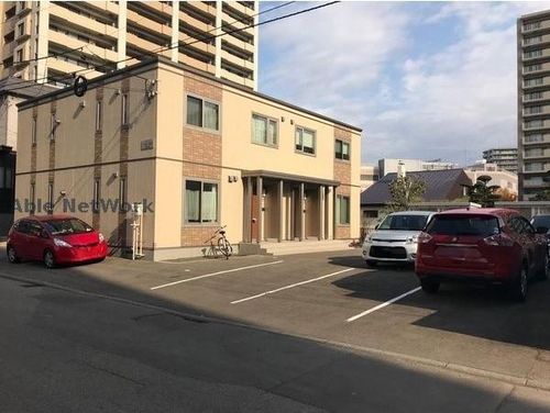 PLACE桑園の外観