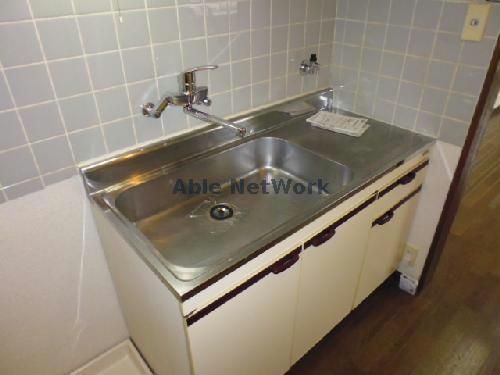 クレーバームーン205のキッチン