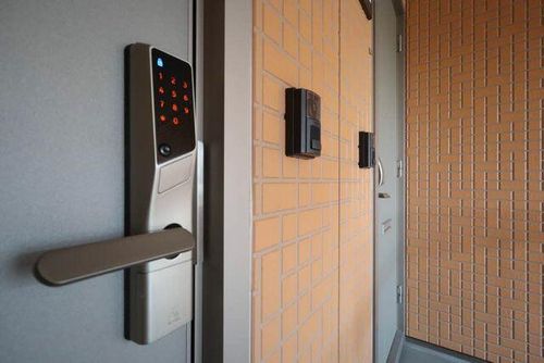 REMAGE E00201の内装