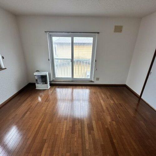 野宮マンション201の居間