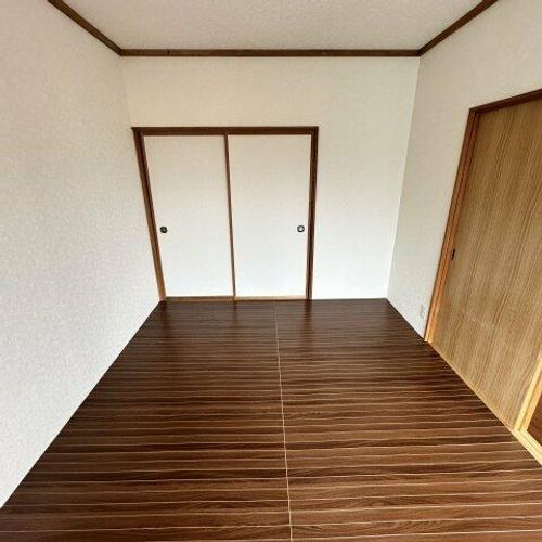 野宮マンション201の内装