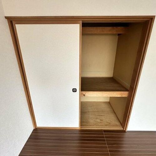 野宮マンション201の内装