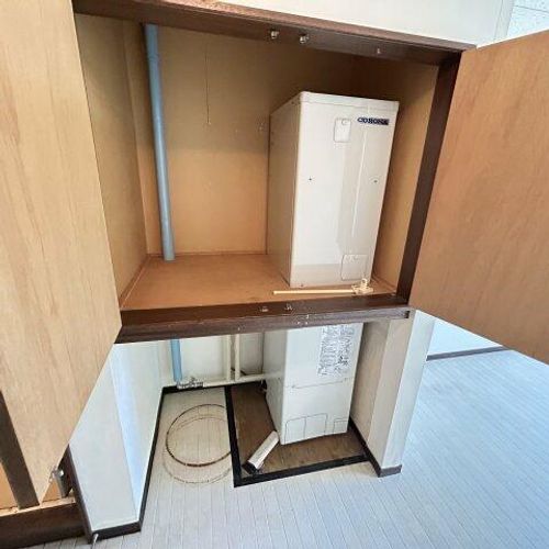 エクセル東和の内装