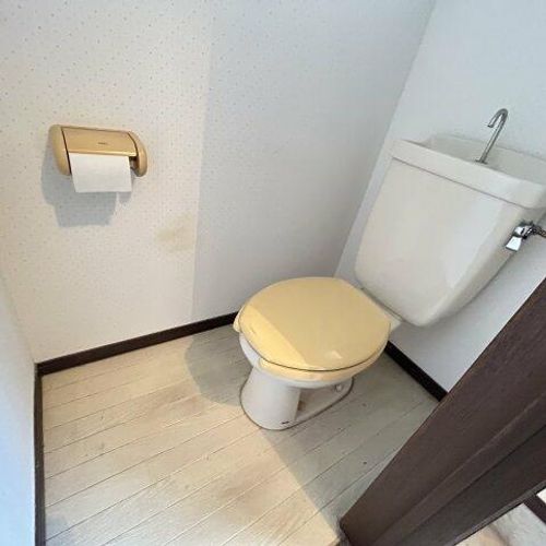 エクセル東和の内装