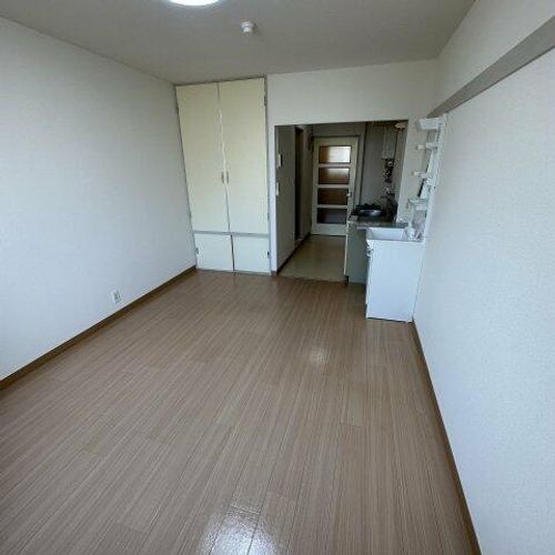 プラザマンション水元323の居間