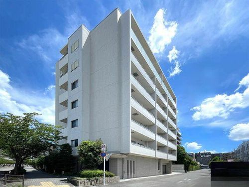 グランマスト白壁0701の外観