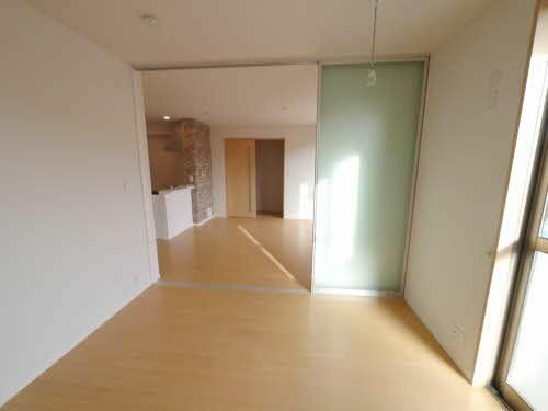 シャーメゾンひびきのIIの内装