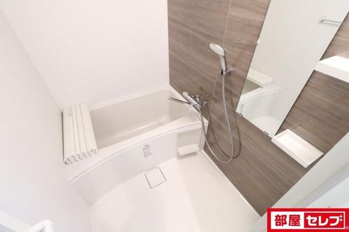 郷前町2丁目マンション201の風呂