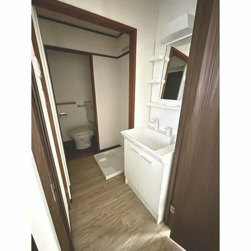 ハイツサンローランの内装