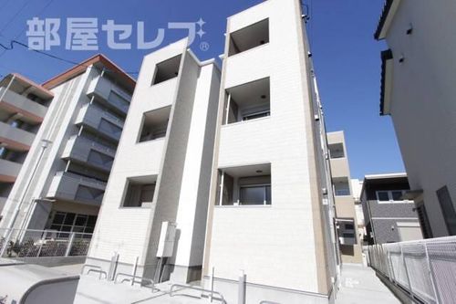 エトワール大曽根の外観