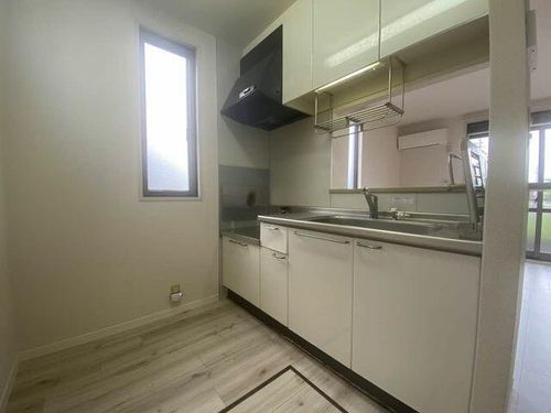 グラン・シャーメゾン C棟C0101のキッチン