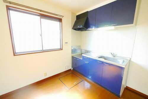 シャーメゾン中曽根 B棟B0102のキッチン