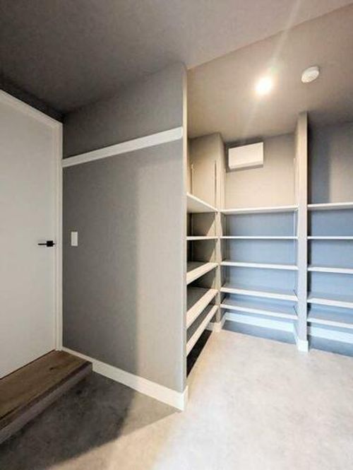 LaSante照葉オーシャンテラスA0201の玄関