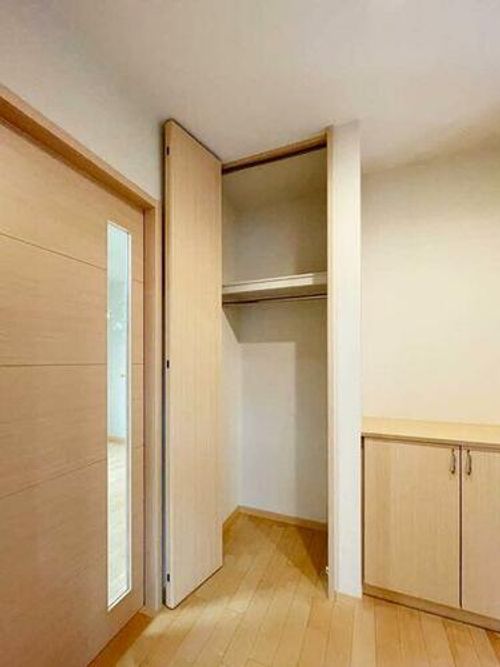 福岡県春日市天神山1丁目(一戸建)の賃貸物件A0101の玄関