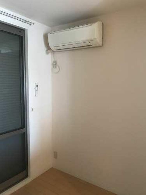 サーティーン・IX0102の内装