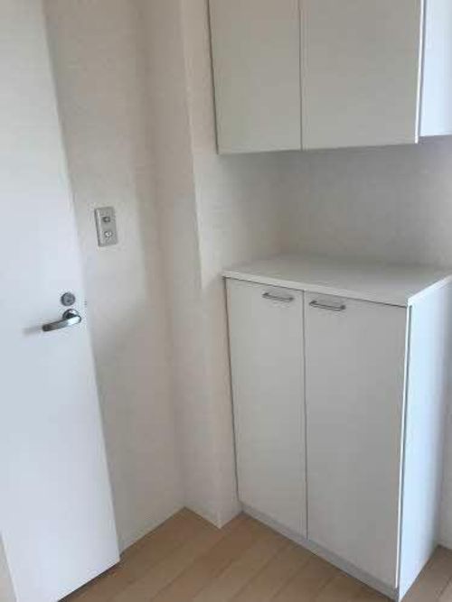 サーティーン・IX0102の内装