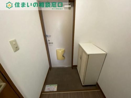 愛知県碧南市立山町1丁目(アパート)の賃貸物件の玄関