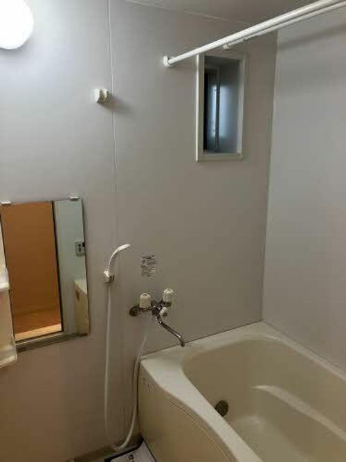 ローザンヌ0203の風呂