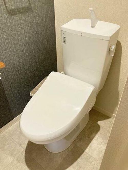 モンレーヴ本町A0102の内装