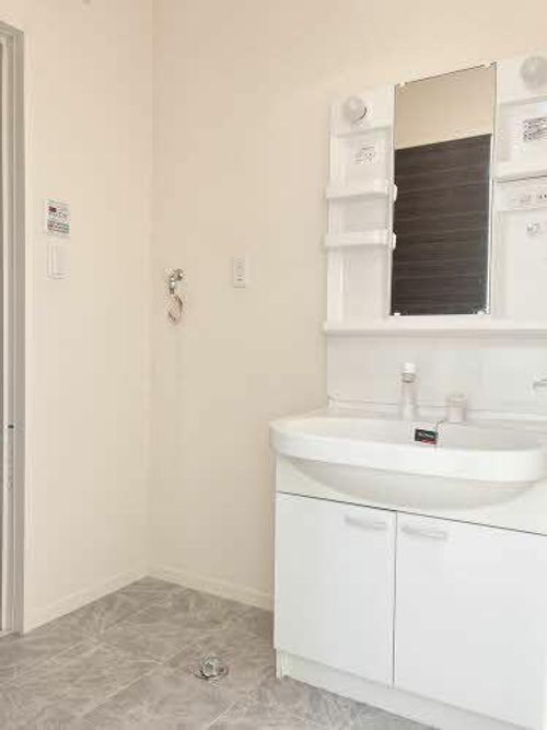 メゾン ラフェリオ0103の内装