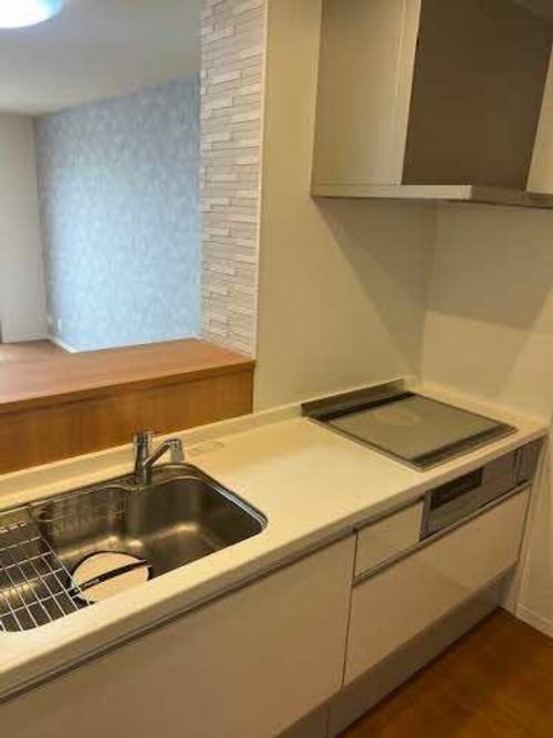 キャトル セゾン0301のキッチン