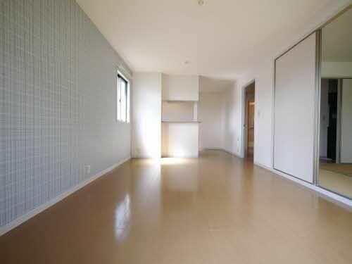 咲ら坂 E棟E0102の居間