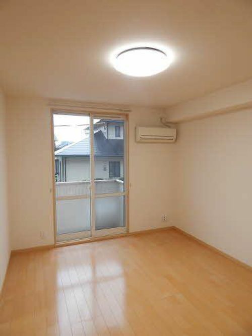 グレイス アコ-ドA0101の居間