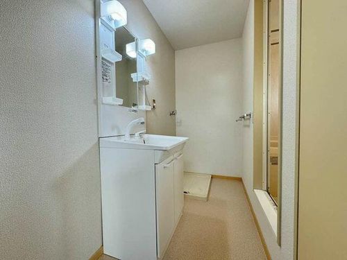 マルセイユ国分町 B棟B0205の内装