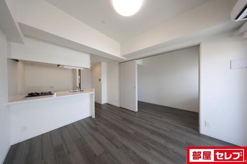 プレサンス桜山駅前アフォード1401の内装