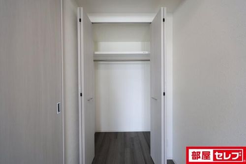 プレサンス桜山駅前アフォード1401の内装