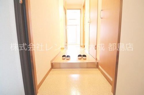 大阪府大阪市都島区東野田町1丁目(マンション)の賃貸物件の玄関