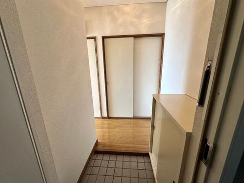 北海道札幌市西区西町北12丁目(アパート)の賃貸物件の玄関