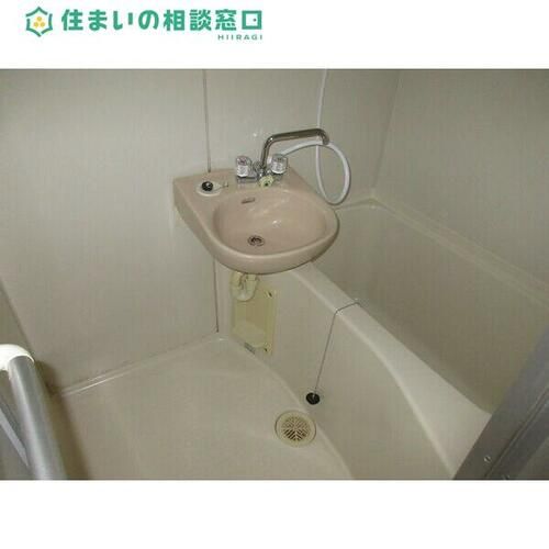 愛知県岡崎市明大寺町字荒井(マンション)の賃貸物件の風呂