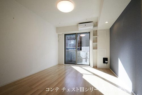リエゾン学園前の内装