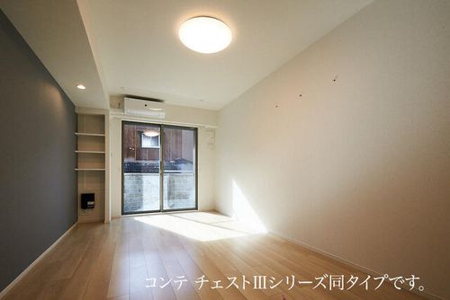 リエゾン学園前の内装