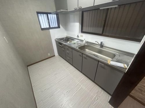 大阪府高槻市宮之川原4丁目(一戸建)の賃貸物件のキッチン