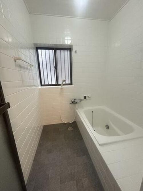 大阪府高槻市宮之川原4丁目(一戸建)の賃貸物件の風呂