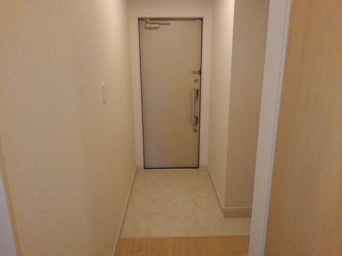 プリムローズ桂川の玄関