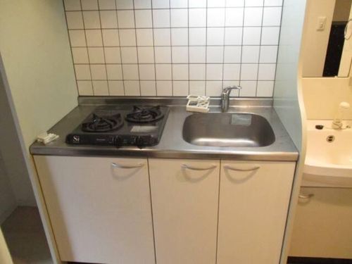 兵庫県神戸市兵庫区中道通2丁目(マンション)の賃貸物件のキッチン