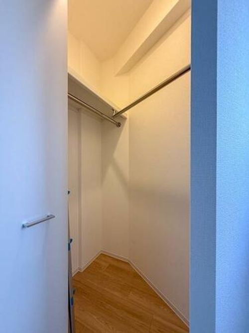 セレニテ兵庫エクラ206の内装
